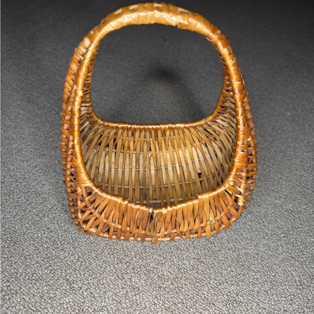 Handcrafted Woven Basket Bag - Tan